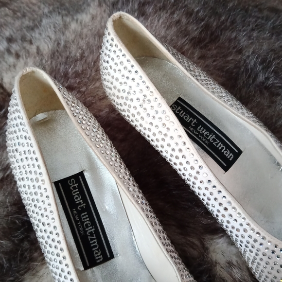 Stuart Weitzman  heels - Picture 4 of 16